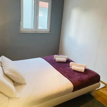 Kosjenka Apartament Trogir